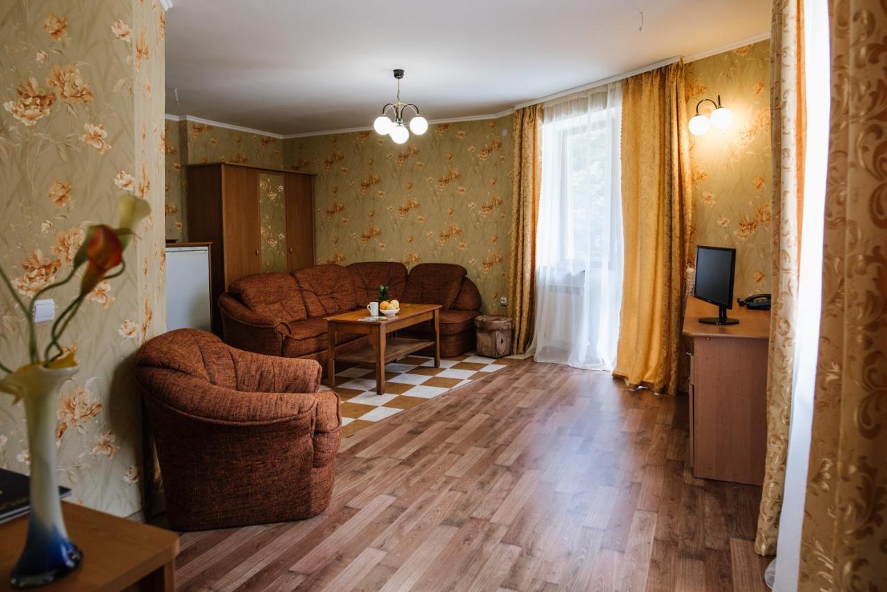 Hotel Zelenyy Bir Skhidnytsia Zewnętrze zdjęcie